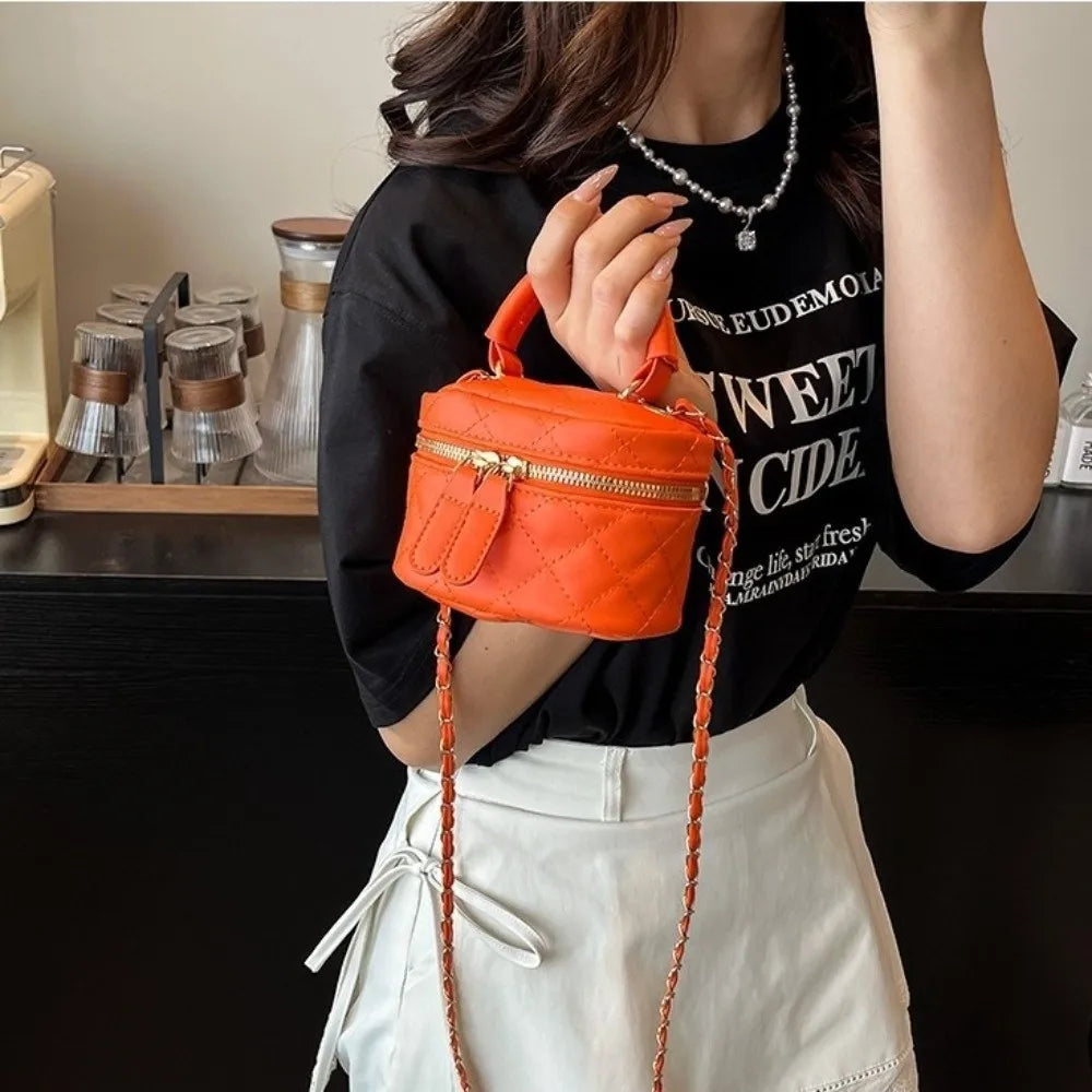 Mini Diamond Quilted Leather Bucket Bag Multi-Color Checkered Pattern Crossbody Bag with Gold Chain Shoulder Strap Shoulder Bag Luxegan