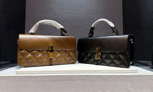 Luxury Designer Cowhide Crossbody Bag | High-Quality Diamond Lattice Chain Underarm Bag | Niche Genuine Leather Baguette Shoulder Bag | Elegant Women’s Hasp Handbag (Model 122) Luxegan