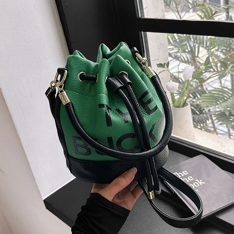 New Fashion Women's Bucket Bag Trend | Brand Casual Versatile Shoulder Bag & High-end Classic Crossbody Bag (Designer Luxury Handbag) Luxegan