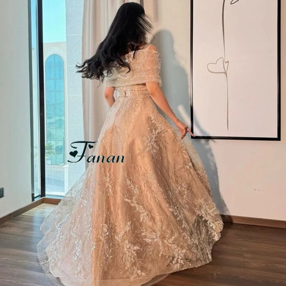 Customized Beige Off the Shoulder A-line Evening Dress Lace Appliques Spaghetti Strape Party Prom Gown Floor Length Prom Gowns