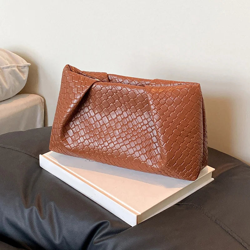 Bolso de mano multifuncional de moda para mujer, cartera de noche con patrón en relieve, gran capacidad, bolsillo para teléfono, monedero de lujo para mujer