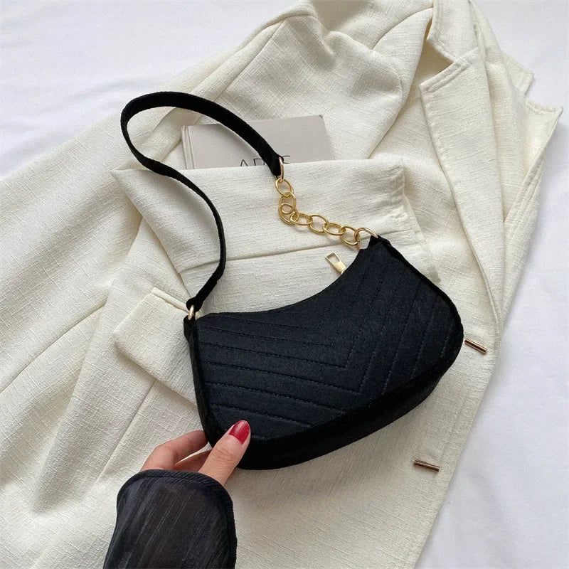 Fashion Felt Mini Shoulder Bag for Women | Design Advanced Crescent Saddle Underarm Handbag with Chain Detail Luxegan
