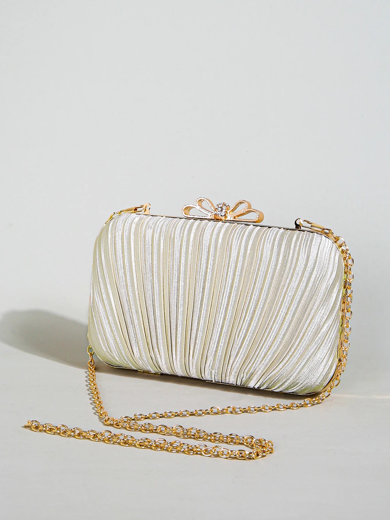 Elegant Rhinestone Bowknot Novelty Clutch Purse | Bride & Bridesmaid Handbag | Elegant Evening Bag for Women's Club & Party Luxegan