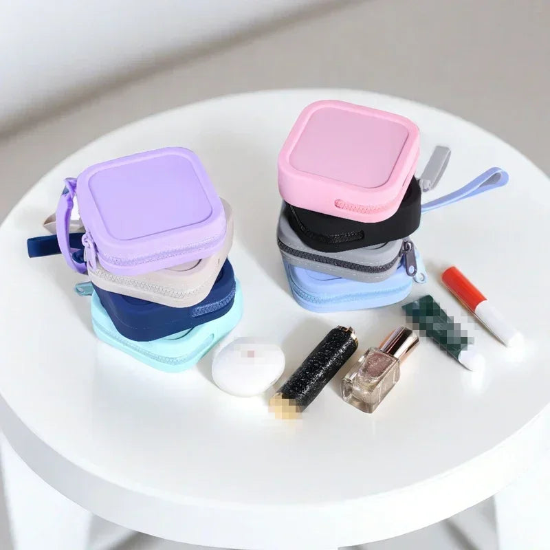 Waterproof Solid Color Silicone Wallet & Coin Purse | Mini Zipper Organizer Travel Pouch (Cosmetic Bag, Earphone Bag for Students) Luxegan