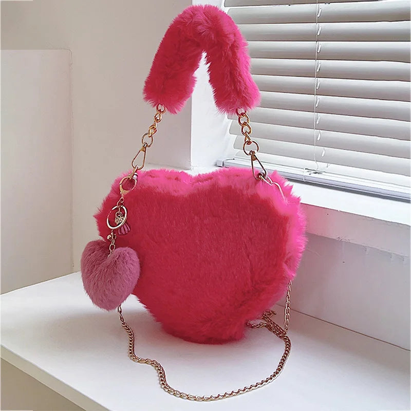 Fluffy Faux Fur Heart-Shaped Clutch | Ladies Chain Shoulder Purse Luxegan