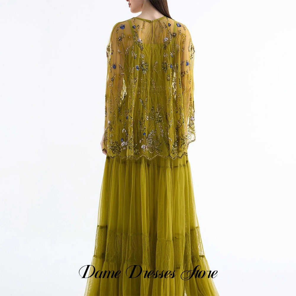 Luxury Sequined Celebrity Gowns with Shawl Elegant Customized A-Line Tulle Evening Dress Modern Spaghetti Straps Robe de soirée