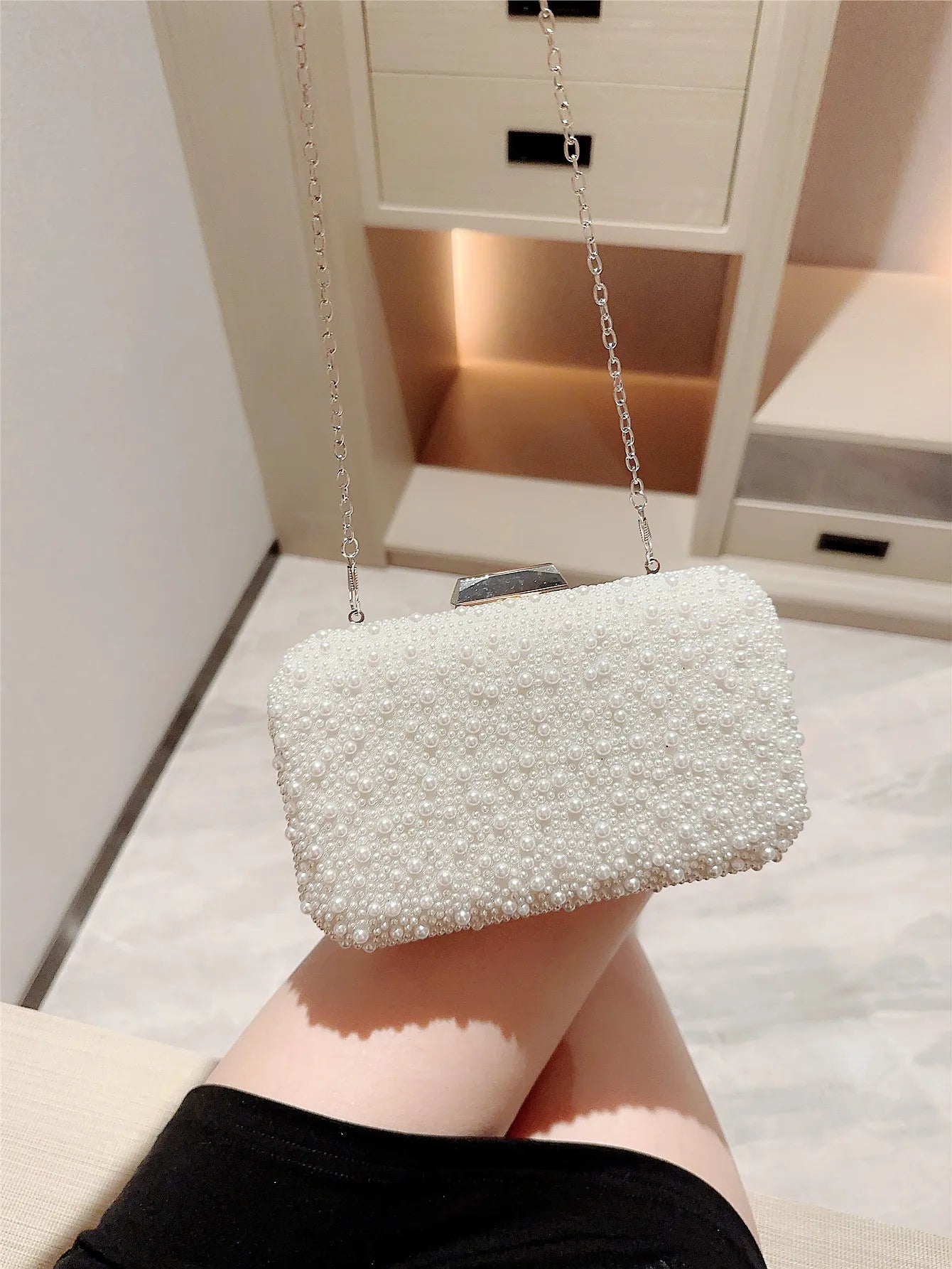 New Pearl Square Box Evening Bag | Sophisticated Beaded Clutch & Chain Bag | Elegant Banquet & Wedding Dress Bag | Luxury Minaudière Handbag for Formal Occasions Luxegan