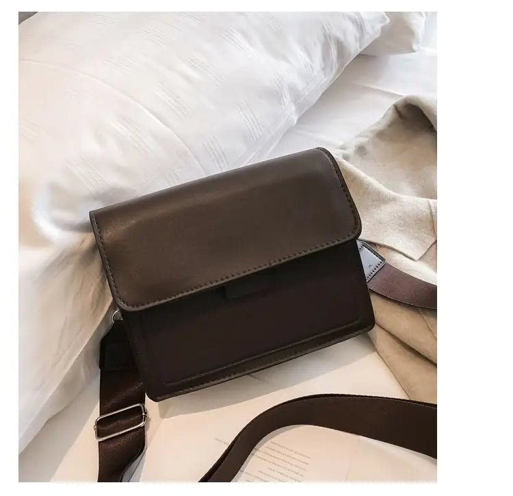 Classic Designer PU Leather Crossbody Bag for Women Travel Handle Handbag | Fashion Shoulder Messenger Bag Ladies Small Flap Bag Luxegan