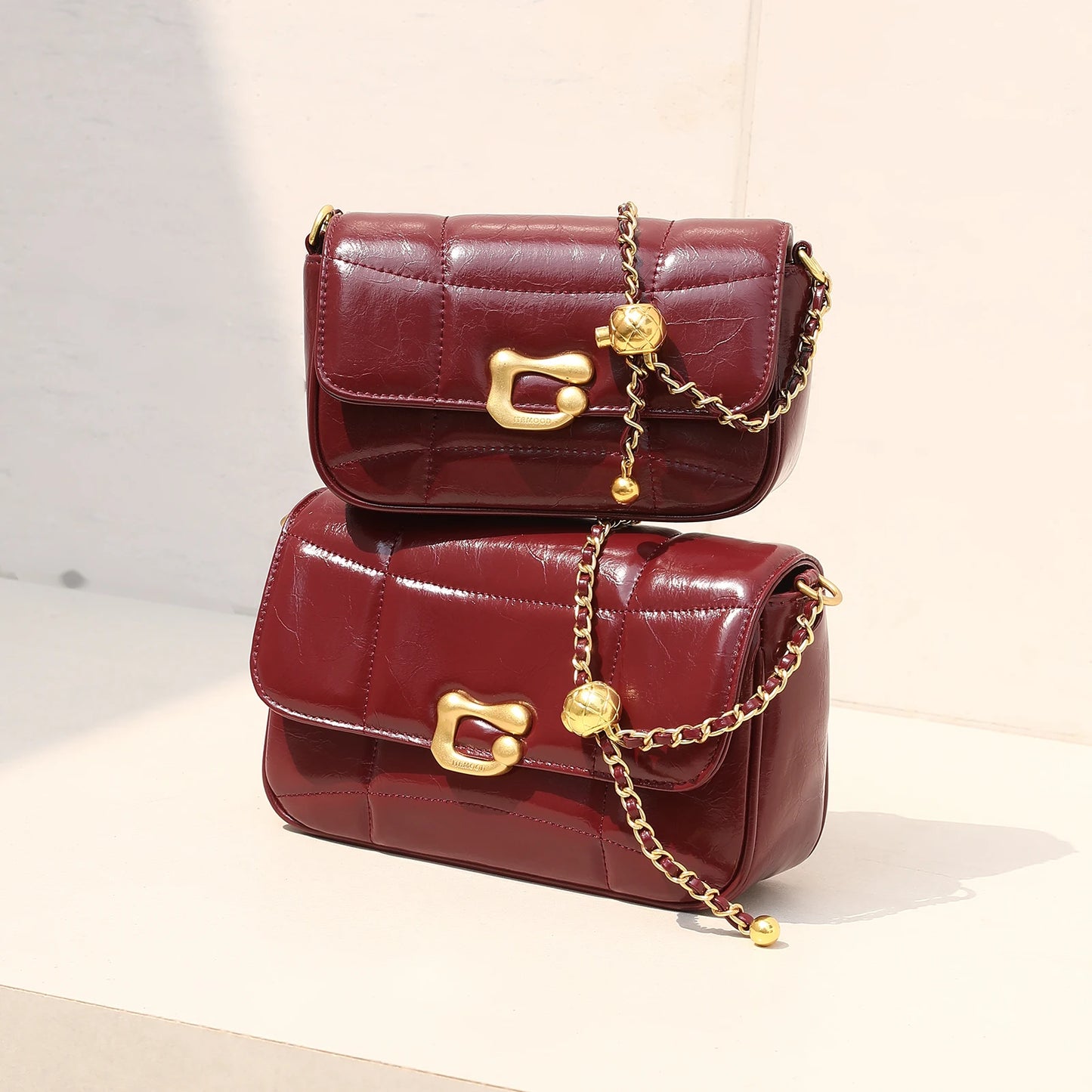 Genuine Leather Crossbody Bag | Luxury Brand Shoulder Bag with Chain Strap & Unique Design Quilted Handbag Luxegan