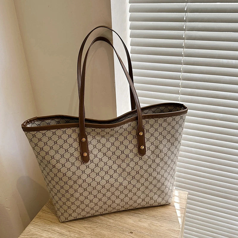 Large Capacity Shoulder Bag for Women | PU Leather Handbag for Commuting & Casual Use (Versatile Tote Bag, Geometric Pattern) Luxegan