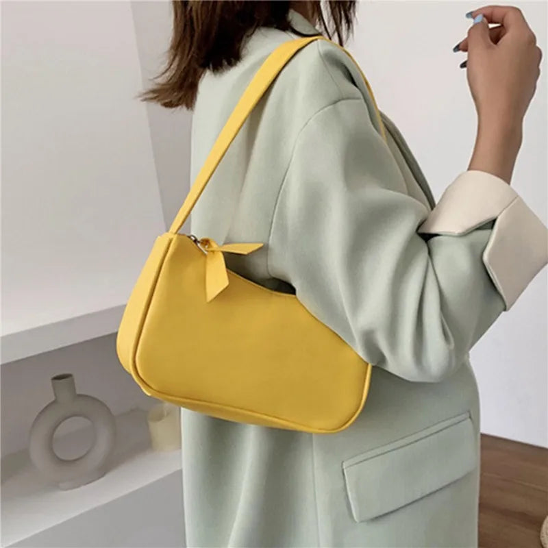 Casual One-Size Women’s Shoulder Bag | Sophisticated Armpit Portable Bag | Luxury Designer Baguette Purse | Fashion-Forward PU Leather Side Bag with Interior Slot Pocket (Model: Portable Bag) Luxegan