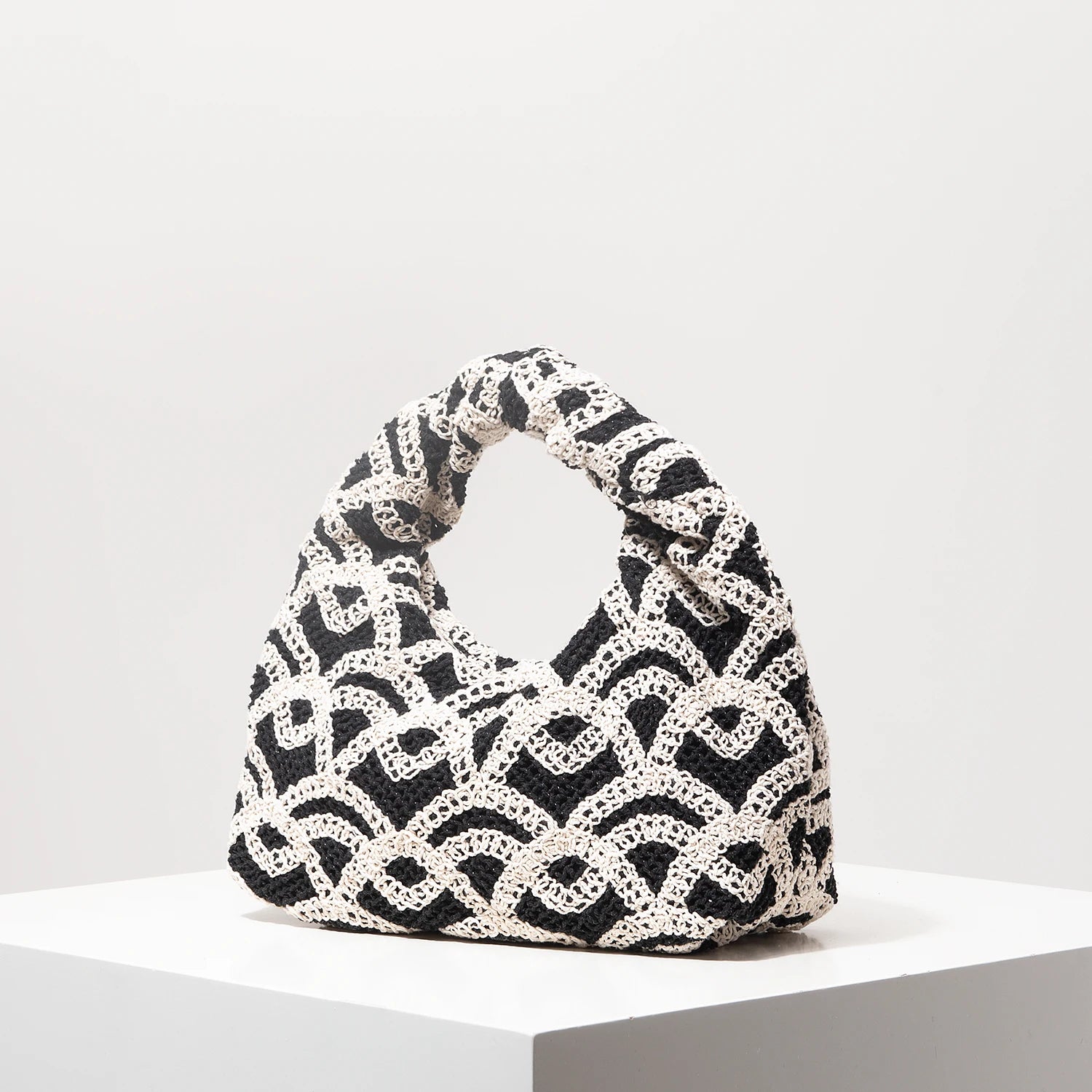 Soft Bohemian Hollow Woven Handbag | Zippered Crochet Beach Tote Luxegan