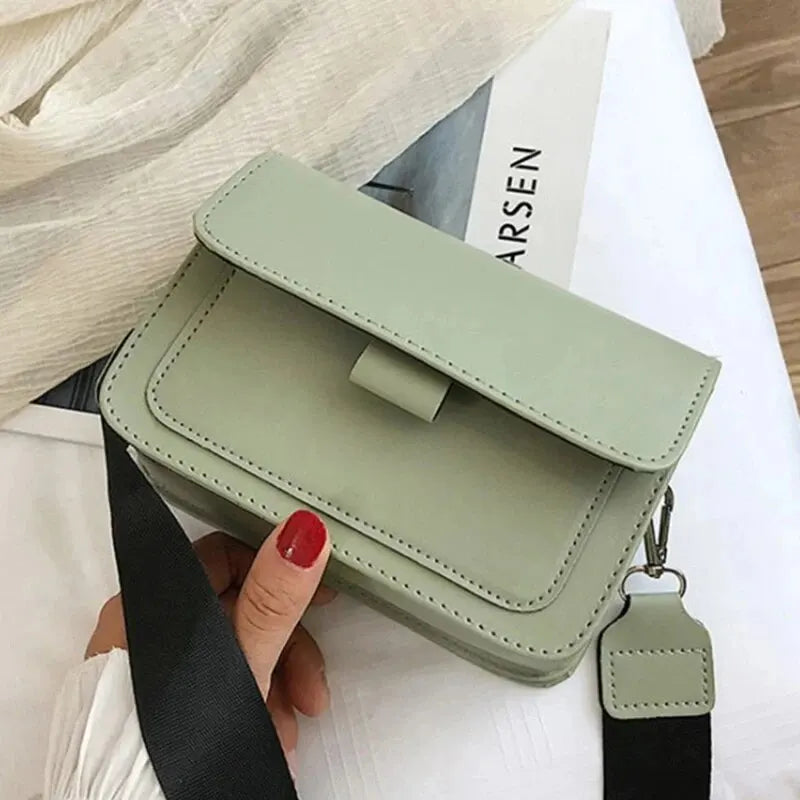 Classic Designer PU Leather Crossbody Bag for Women Travel Handle Handbag | Fashion Shoulder Messenger Bag Ladies Small Flap Bag Luxegan
