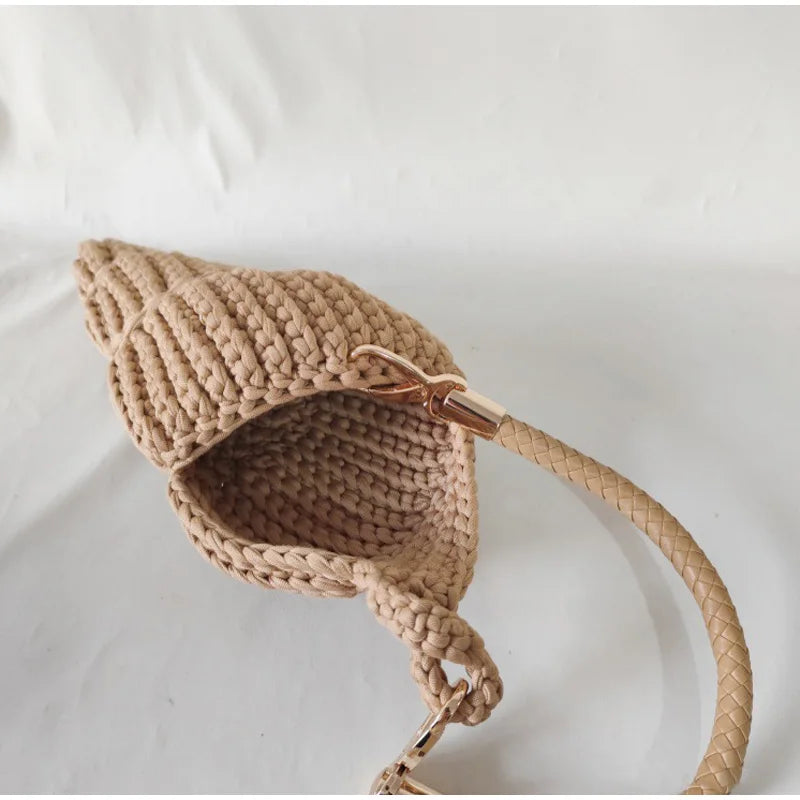 Hand-Woven Shell Bag | Luxury Pearl Chain Crossbody Purse Luxegan