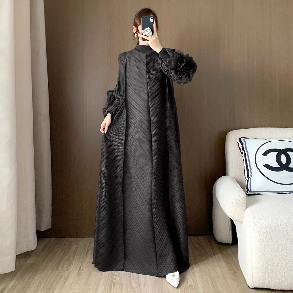 Elegant Heavy Industry Flower Disc Pleated Dress | Versatile Age-Reducing Mother Outfit | Luxury Geometric High-Stretch A-Line Long Skirt | Model 2404LYQ-Z20178-2 Loose Fit One-Size-Fits-All Long Sleeve Dress Luxegan