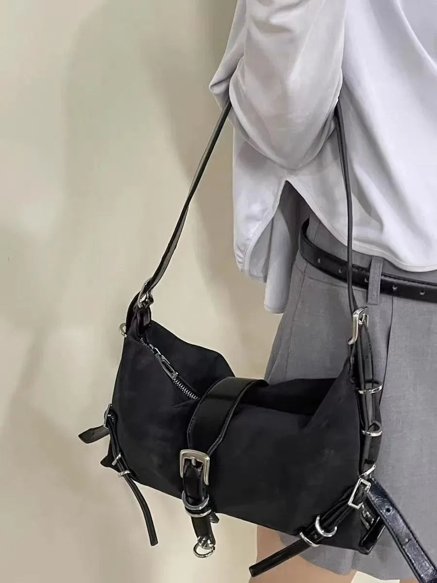 PU/Polyester Solid Dumpling Bag | Soft Harajuku Punk Y2K Chain Crossbody Luxegan