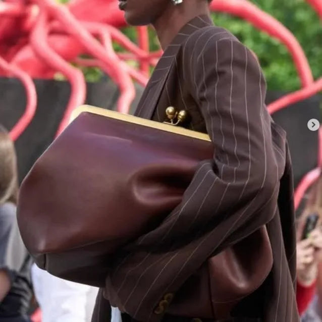 New Shell Clutch Clip Bag | Sophisticated "Large Capacity" Silhouette | Luxury Designer Handbag and Purse | "Dignified" High-Performance PU Essential for Radiant Versatile Styling Luxegan