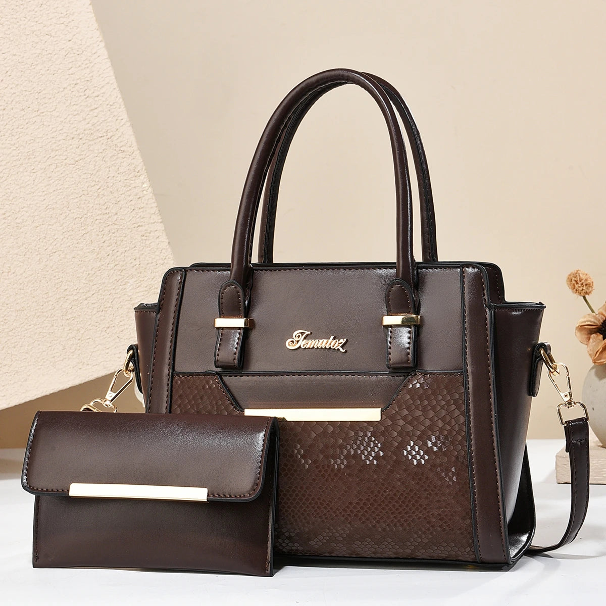 Fashionable New Women's Handbag | Shiny Leather Large Capacity Shoulder Bag | Classic Retro Diagonal Cross Bag Commuting Tote Bag Luxegan