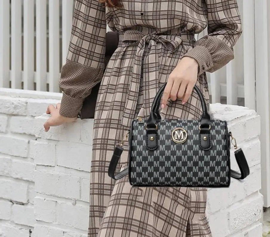 Vintage PU Leather Alphabet Bag | Golden "M" Logo Crossbody Purse Luxegan