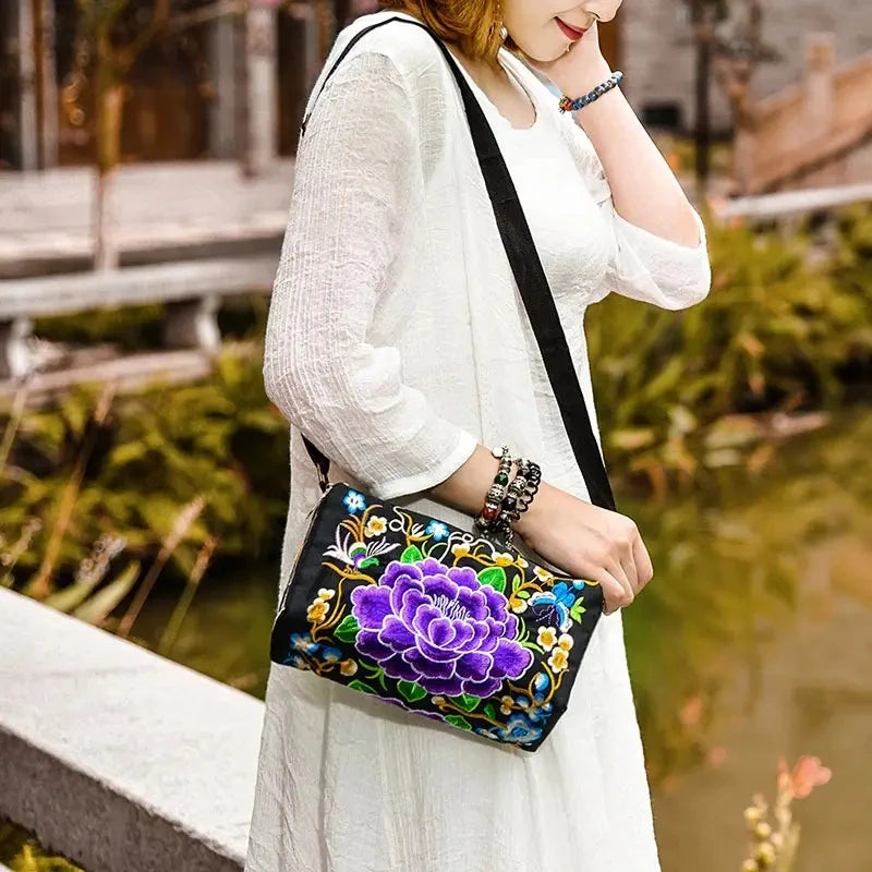 Retro Women Shoulder Bag | Multi Floral Embroidery Bohemia Ethnic Retro Coin Purse Handbags | Canvas Small Messenger Bag Luxegan
