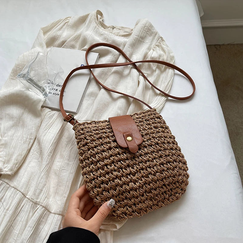 New Summer Shoulder Bag Grass Woven Crossbody Bag for Women | Bohemian Beach Simple Designer Small Purses and Handbags Luxegan