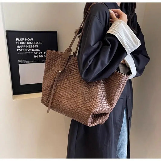 Vintage Diamond Woven Tote Bag | Fashion & Travel Shoulder Handbag Luxegan