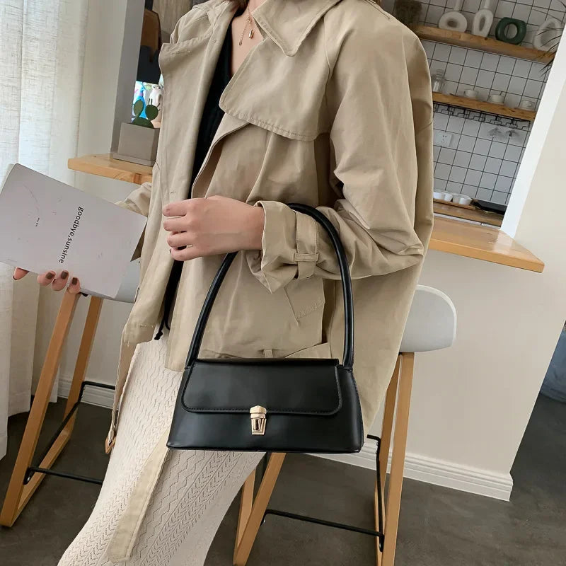 Fashion Retro Women's Shoulder Bag | Simple Solid Colour Handbag & Vintage Underarm Bag (Unisex Tote) Luxegan