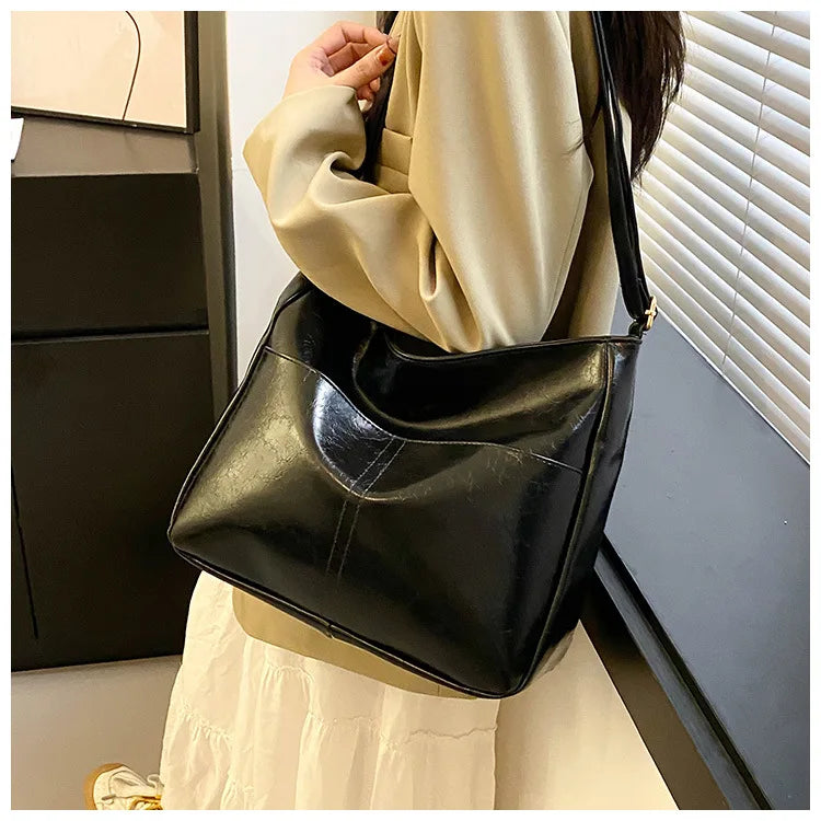 Red Large Capacity Oil Wax Leather Shoulder Bag | Bright Surface Women's New All-match Tote Bags | Casual High Quality Handbag Luxegan