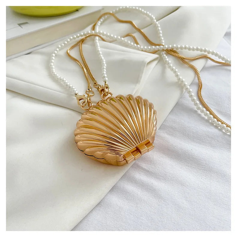 New Summer Lipstick Bags for Women Fashion Pearl Mini Purse Crossbody Bag | High Quality Gold Shell Bag Designer Shoulder Bag Luxegan