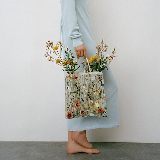 Hot Selling European And American Fashion Bag | New Mesh Full Hand Embroidered Flower Shoulder Bag & Lace Tote Luxegan