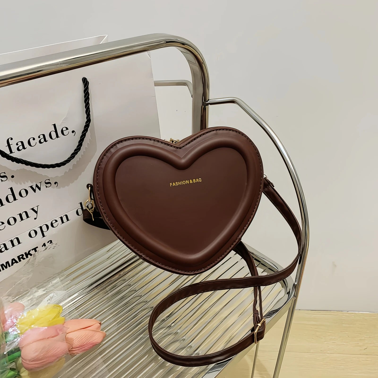 Hot Selling Heart Crossbody Bag | Women's Sweet Solid Color PU Leather Versatile Shoulder Bag | Fashion Handbag (Tan) Luxegan