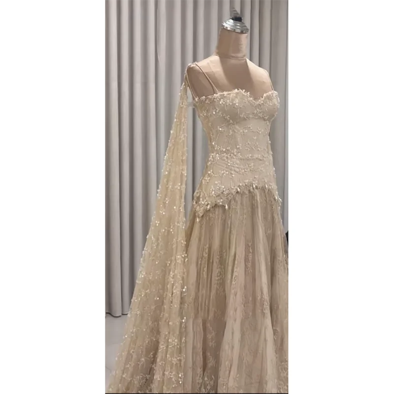 Women's Luxury Beaded Lace Evening Dress | Exquisite Sweetheart Neck Prom Gown | Elegant Crystal Sequined Tulle Floor-Length Dress | Premium Spaghetti Strap A-Line Robe with Built-in Bra Luxegan