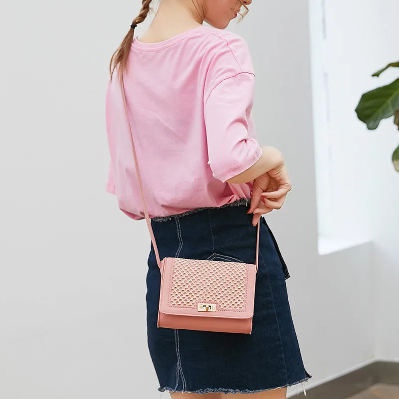 New Fashion Women’s Messenger Bag | Trendy All-Match Small Square Mesh Bag | Sophisticated Hit-Color One-Shoulder Mobile Phone Bag | Elegant TPU Satchel with Criss-Cross Detail Luxegan