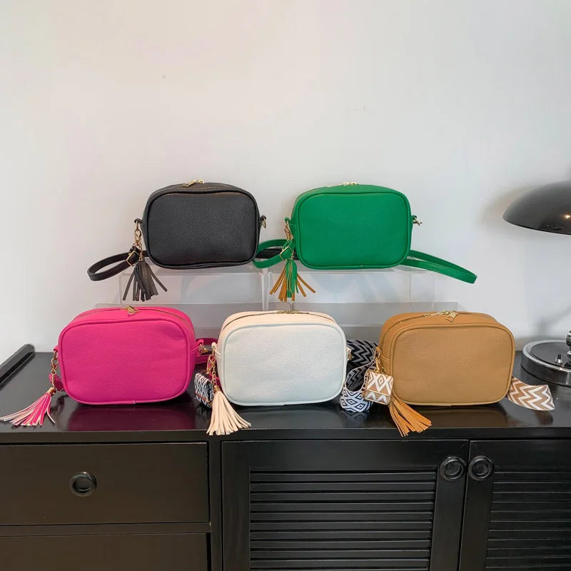 New Minimalist Shoulder Bag | Fashionable Large-Capacity Broad-Strap Underarm Bag | Elegant Versatile Crossbody Square Purse | "Dignified" Solid-Color Casual Satchel for Everyday Utility Luxegan
