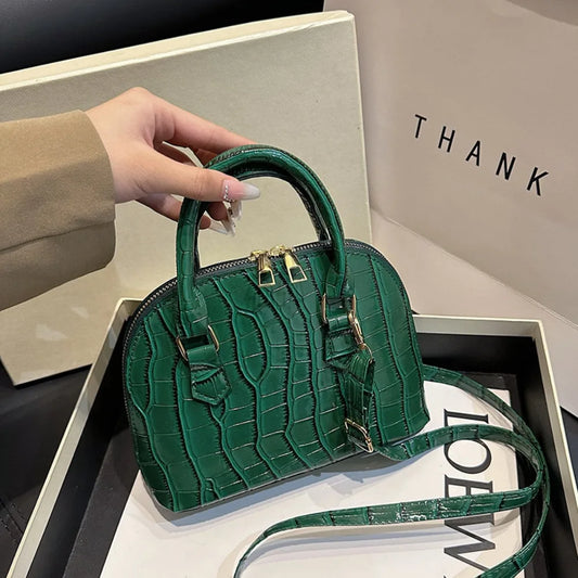 Retro Fashion PU Leather Shoulder Bag | New Women's Waterproof Crocodile Pattern Versatile Crossbody Bag Luxegan