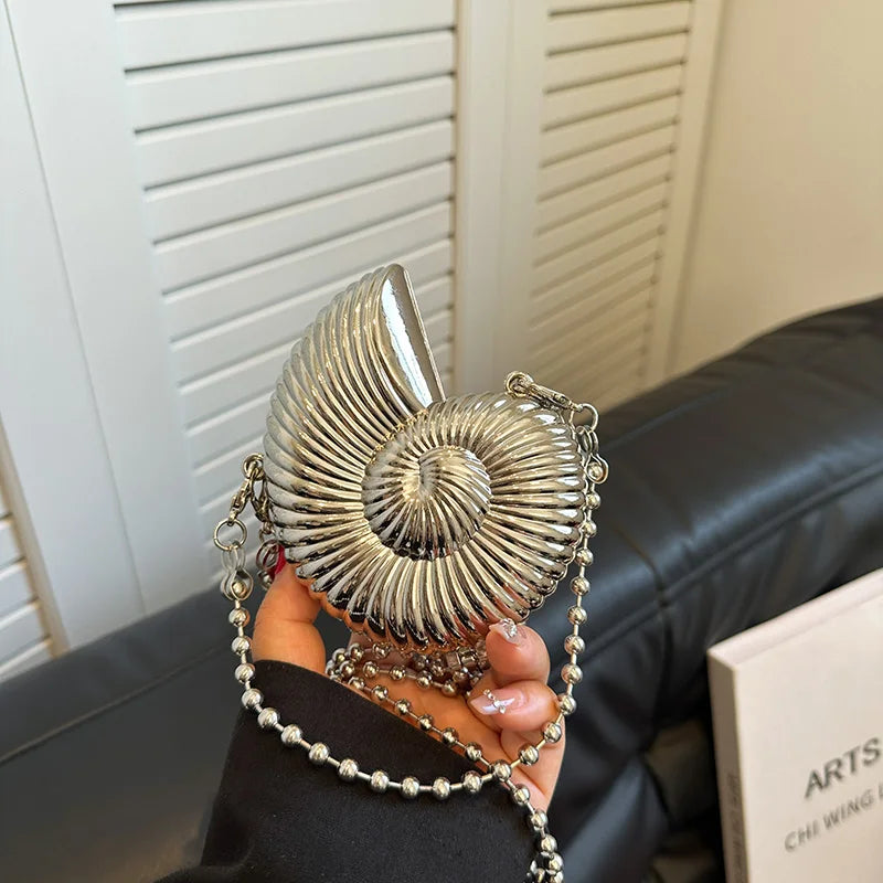 New Metal Mini Conch Bag for Women | Designer Luxury Frame Shoulder Bag | Fashionable Metallic Shell Makeup Bag | Unique Conch Crossbody & Lipstick Purse with Chain Luxegan