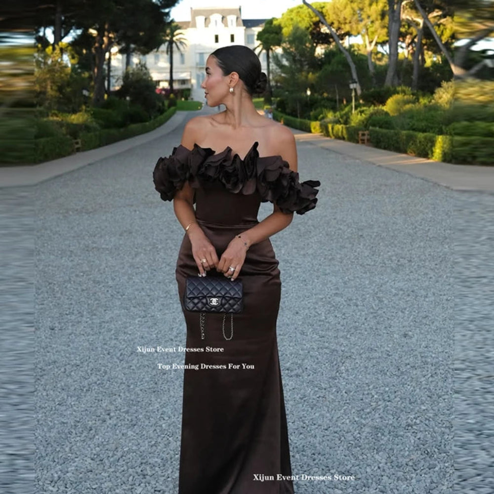 Sexy Saudi Arabian Satin Mermaid Evening Dress | Luxurious Off-The-Shoulder 3D Floral Prom Gown | Exquisite Draped Floor-Length Vestido De Festa | Model ch2507146 Custom Plus Size Formal Dress with Sweep Train Luxegan