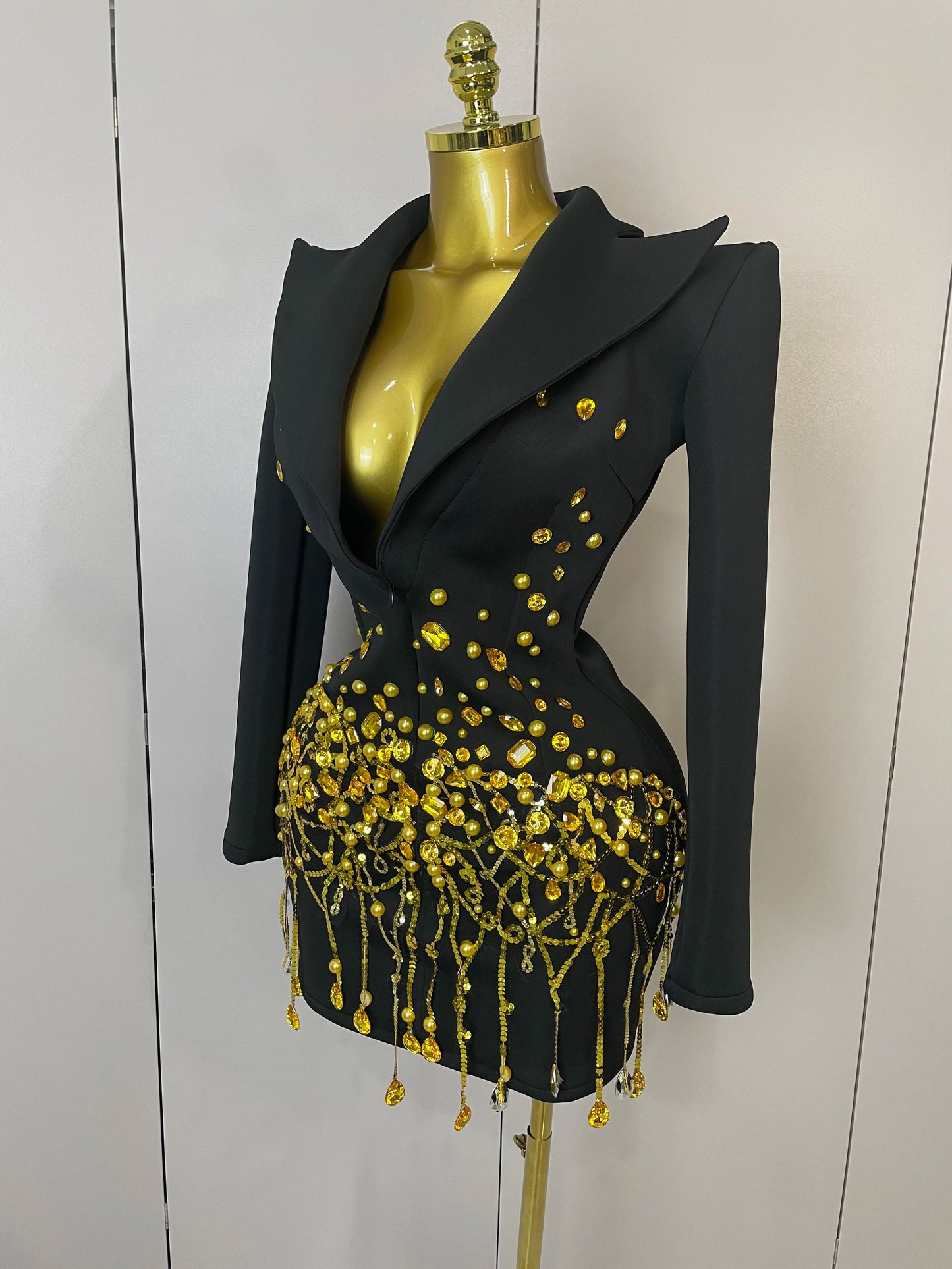 Sparkly Crystal Chains Pearls Long Sleeve Mini Dress 2025 Women Birthday Evening Party Nightclub Outfit Singer Wedding Costume