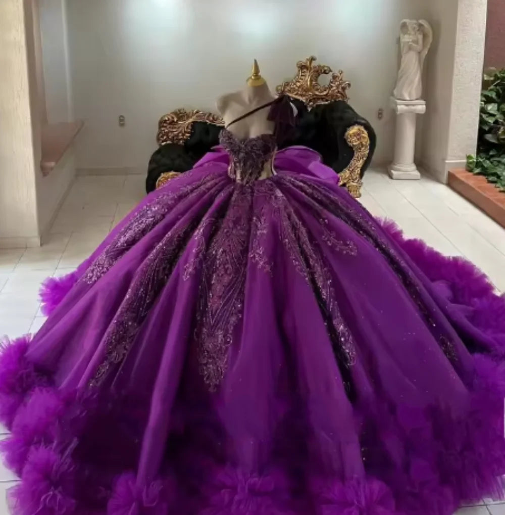 Red Puff Ruched Train Ball Gown Quinceanera Dress With Bow One Shoulder Beaded Appliques Sweet 15 Vestidos De 15 Años Customized