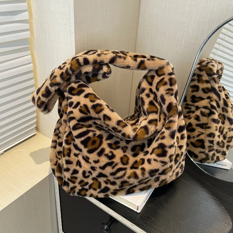 Cute Japanese Plush Fur Commuter Shoulder Tote Bag | Large Capacity Leopard & Polka Dot Pattern Flannel Handbag for Women Luxegan