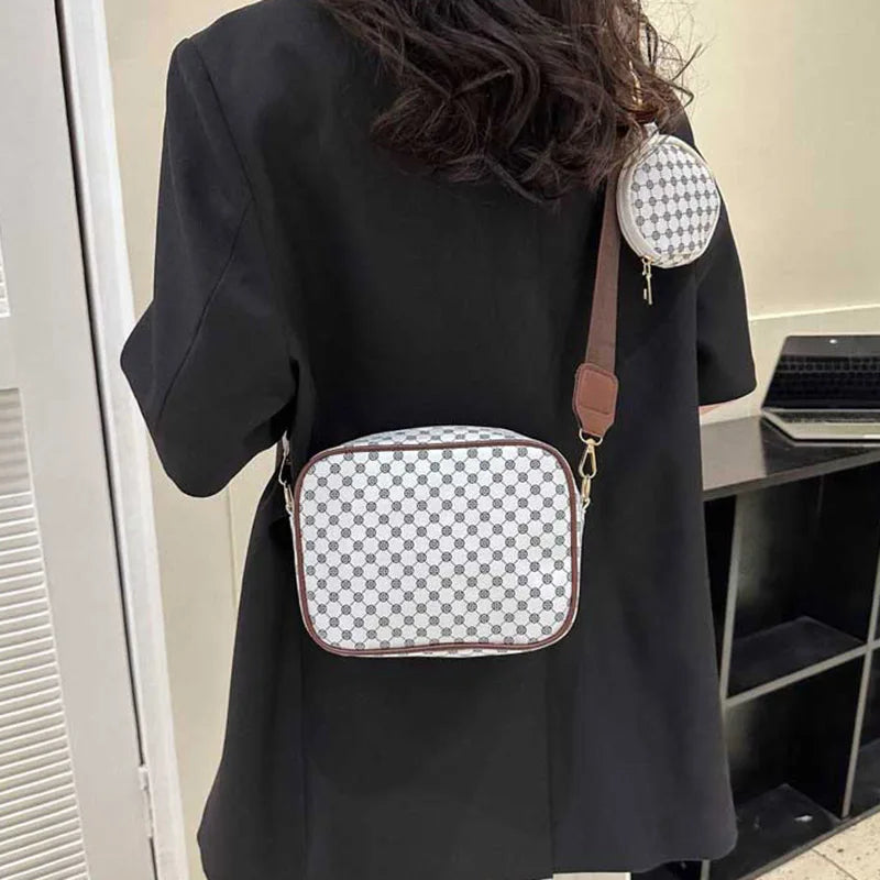 Simple and Trendy Texture Women's Shoulder Bag | Sophisticated Foreign Style Strap Small Hanging Bag | Elegant Diagonal Crossbody Satchel | Fashion-Forward PU Leather Small Square Bag (Model ER7276) Luxegan