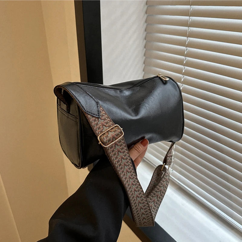 PU Leather Solid Pillow Bag | Soft Vintage Boston Designer Crossbody Luxegan