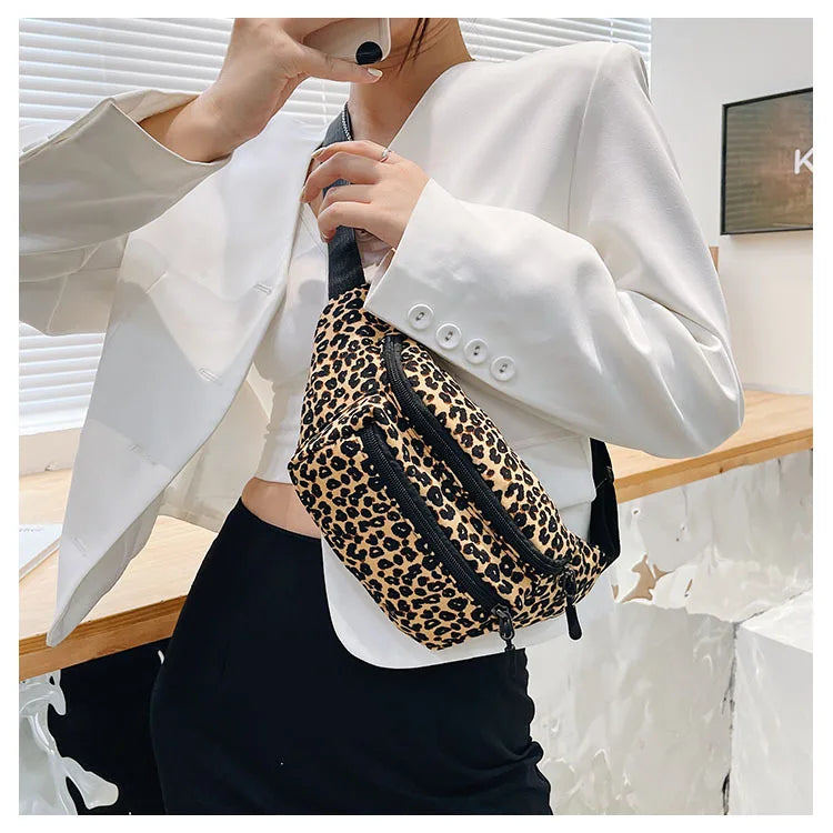 Fashion Women's Flannel Fanny Pack | Wild Leopard Pattern Waist Bag & Bum Hip Bag (Casual Chest Bag Money Phone Pouch)