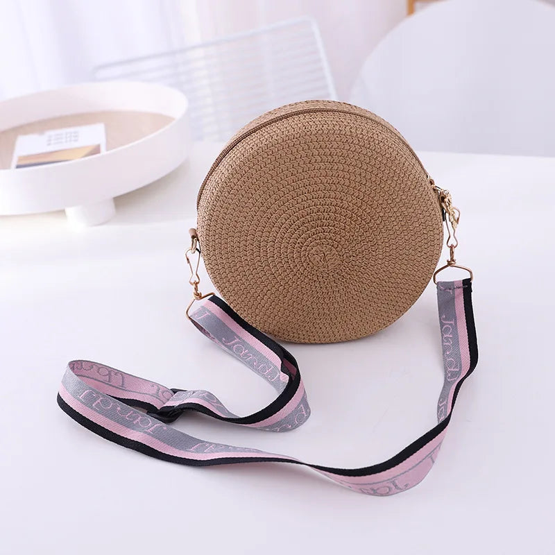 Round Straw Bag | Women's Woven Beach Crossbody Bag & Handmade Knitted Small Handbag Luxegan
