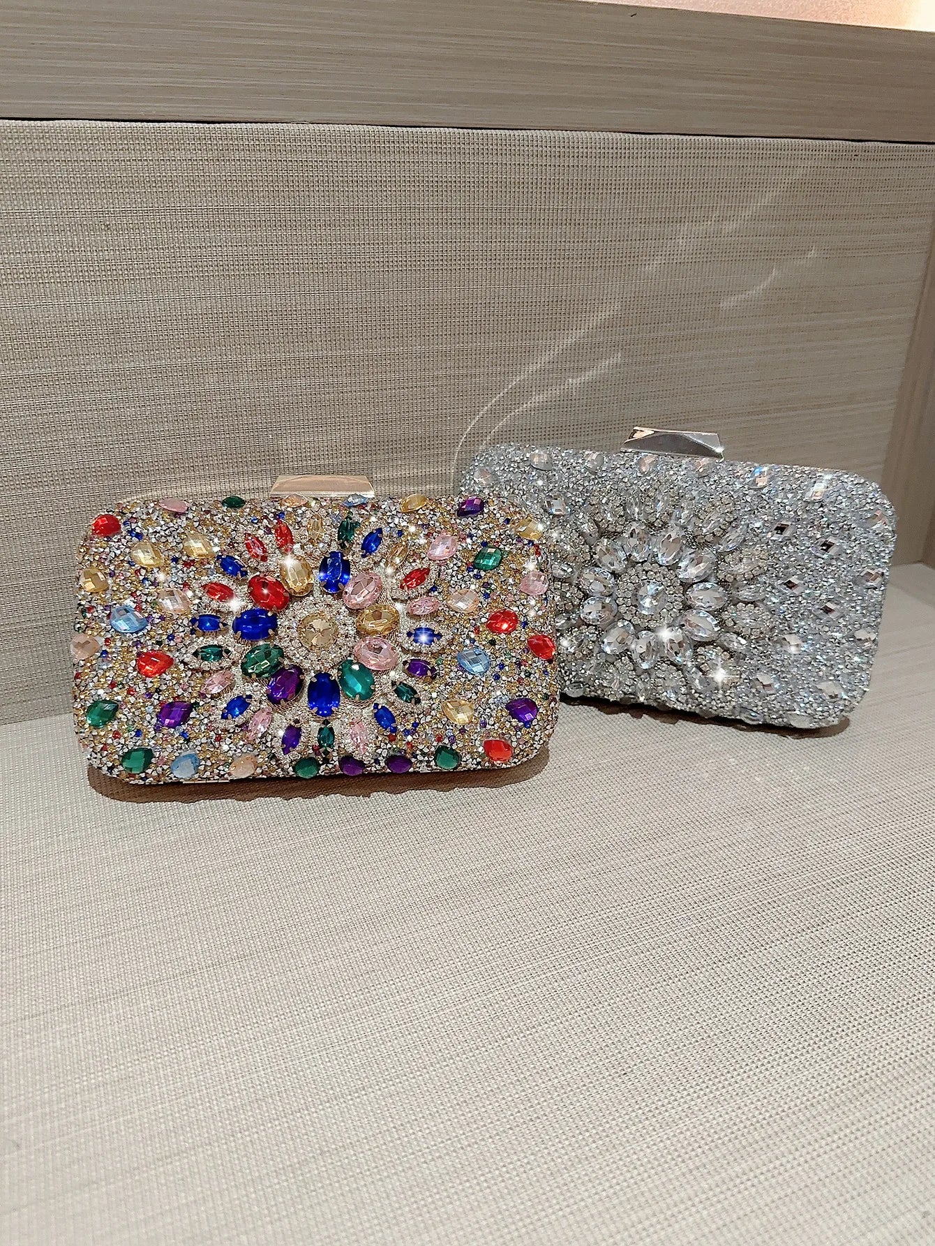 Popular Shiny Rhinestone Diamond Evening Bag | Sophisticated Classy Square Box Clutch | Elegant Beaded Minaudière Dress Bag | Fashion-Forward Rhinestone Chain Bag for Weddings and Galas Luxegan