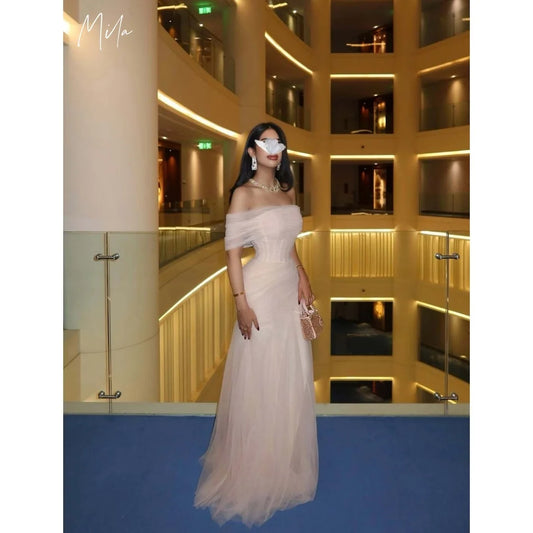 Mila Blush Vestidos de Fiesta sin Hombros con Cuerpo Fruncido de Tul y Falda Sirena hasta el Suelo para Noche Formal Personalizados 2026