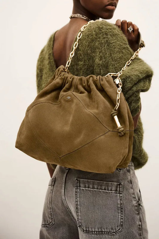 New Black Large-Capacity Women’s Shoulder Ba Luxegang | Fashionable Casual Bucket Bag with Chain Detail | Versatile Soft Polyester Handbag for All Seasons Luxegan