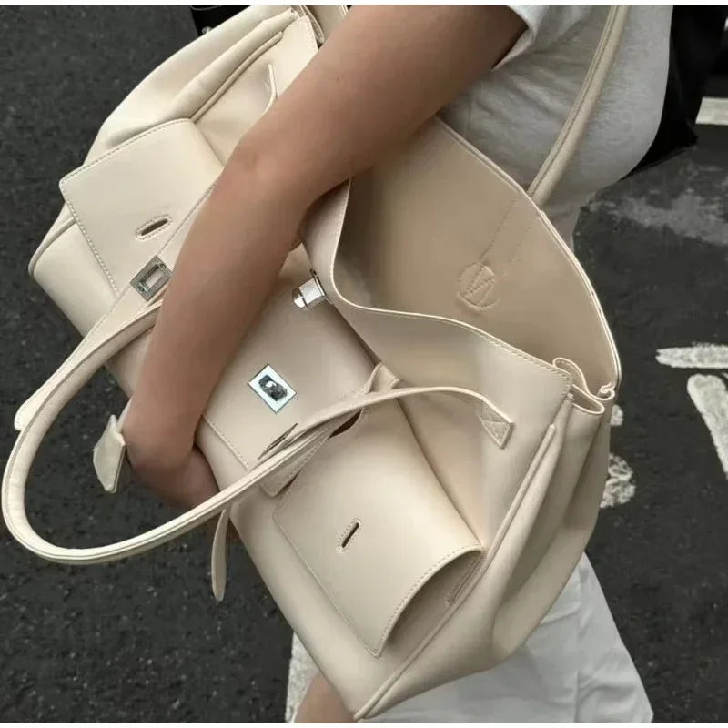 Luxury Wings Style Synthetic Leather Shoulder Bag,Large Capacity Commuting Women Tote Bag,Punk Buckle Simple Versatile Handbag