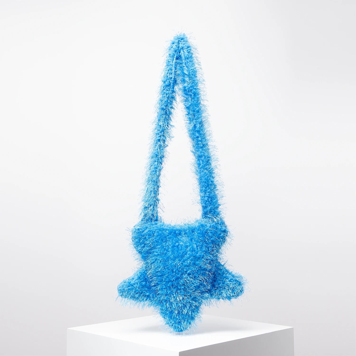 Y2k Star Shape Candy-Colored Plush Crossbody Bag | Autumn & Winter Puffy Solid Colored Woman Shoulder Bag Luxegan