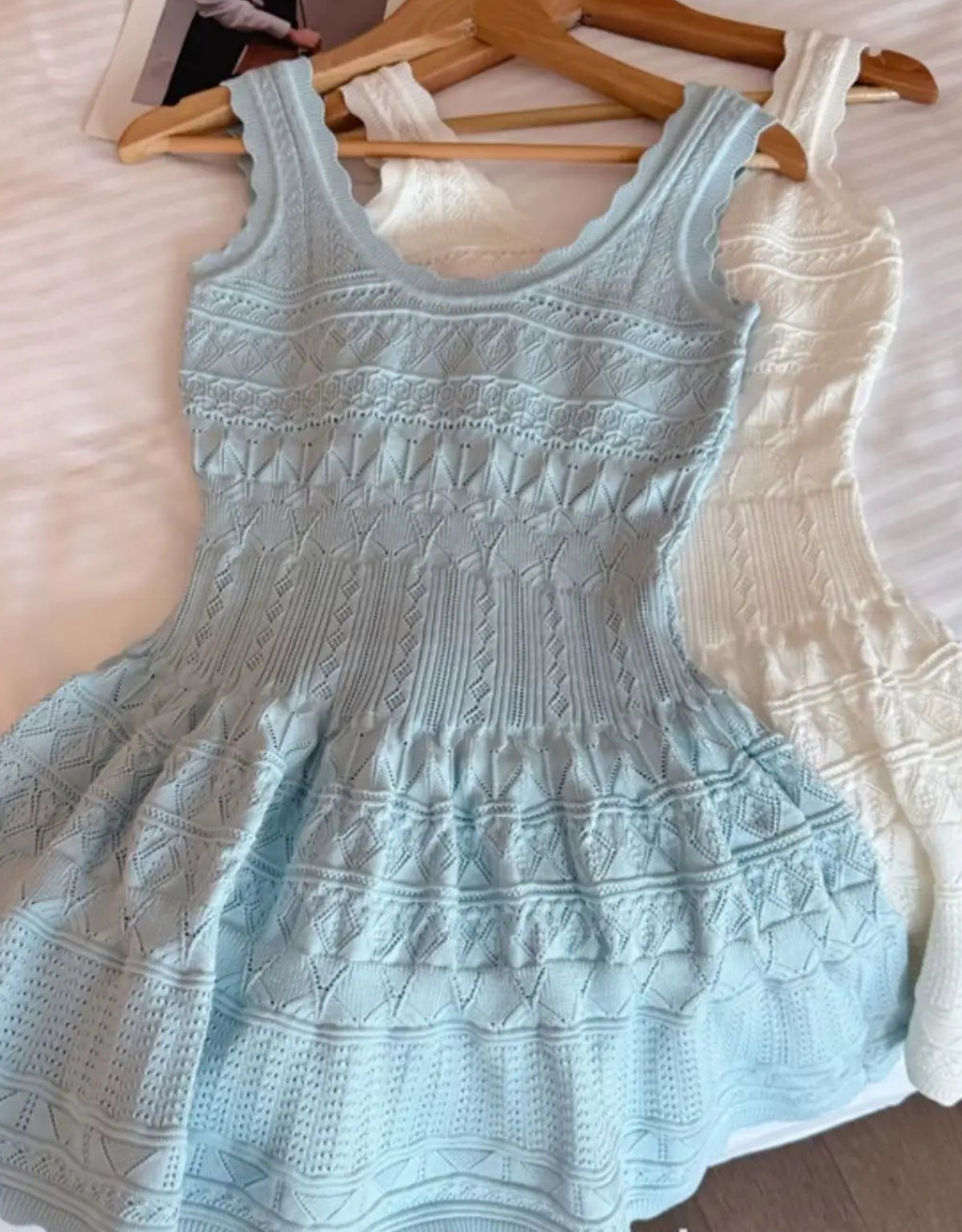 O-Neck Spaghetti Strap Sleeveless Hollow-Out Slim Fit A-Line Mini Dress – Empire Waist, Knit, Summer Luxegan